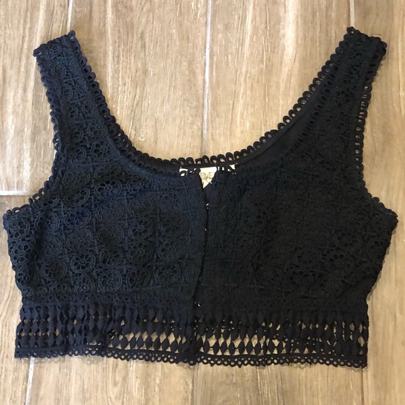 Crop top - Picture 1 of 2